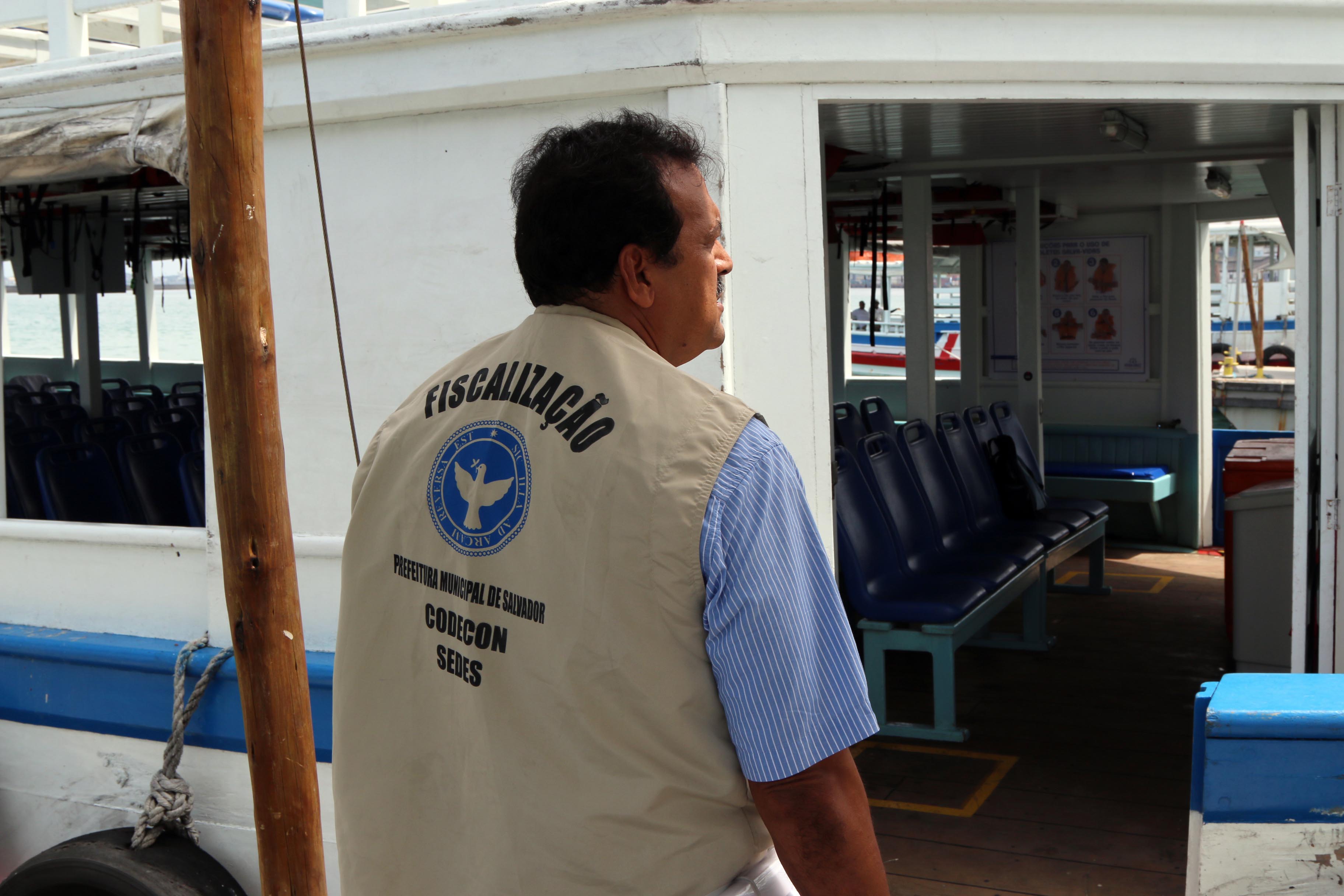 Codecon atua embarcação Cavalo Marinho III por falta de orientações de segurança